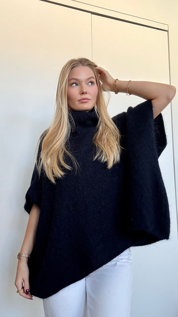 Poncho Cami