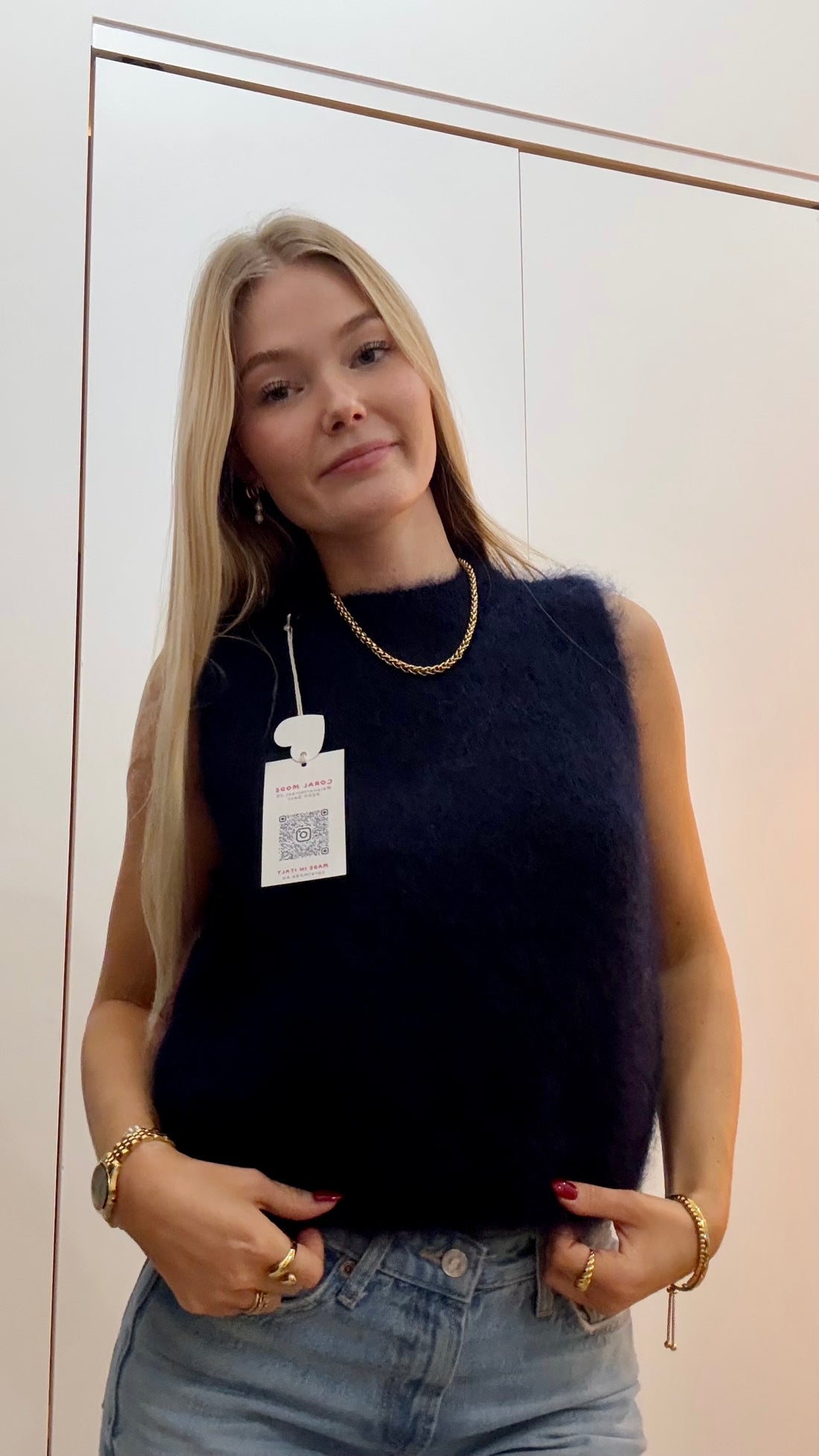 Vest Emmy